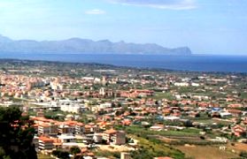  VACANZE IN SICILIA -- PARTINICO --
PARTINICO TERRASINI  BALESTRATE PALERMO
CASE VACANZA vicino a PARTINICO