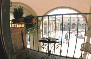 Clicca per ingrandire la Piazza